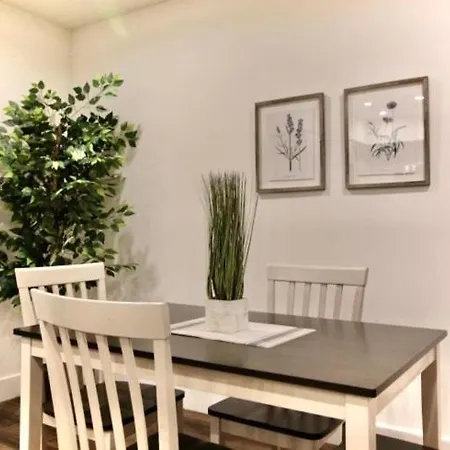 Pearl Deluxe In Old Town *